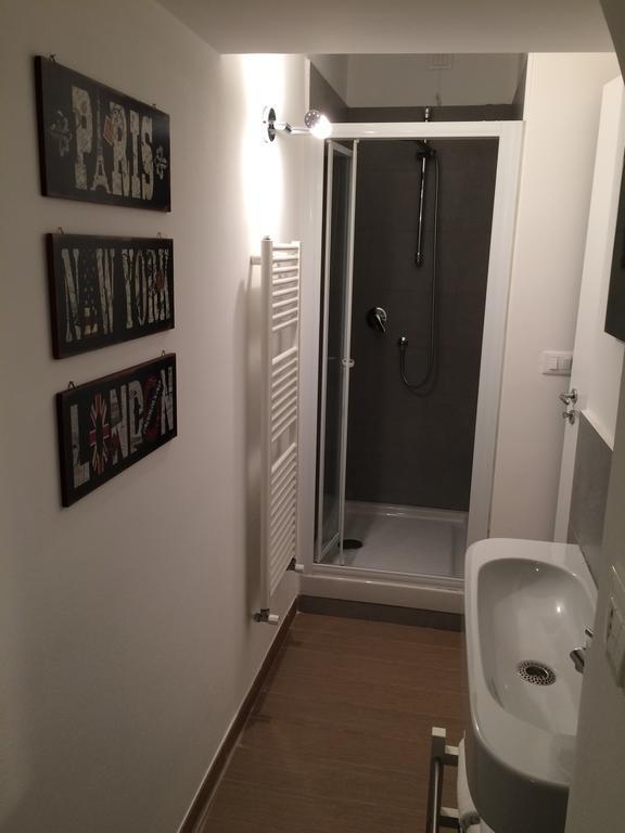 Cabella Fine Flat Apartamento Génova Habitación foto